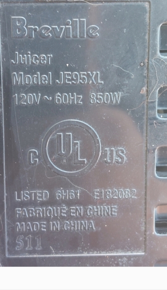 Breville Juice Fountain JE95XL Electric Juicer 850 watts (better than blender) - Picture 4 of 8